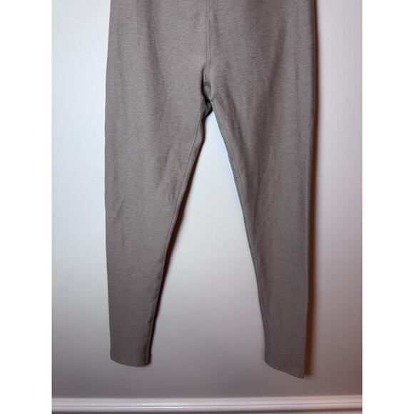 Beyond Yoga Women's High Waisted Birch Heather Cropped Leggings Sz Small $99 NEW - Picture 2 of 11